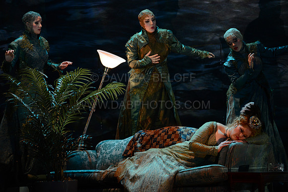 Va Opera-ARIADNE AUF NAXOS 2-4-14 Photo cr DAVID A. BELOFF 352