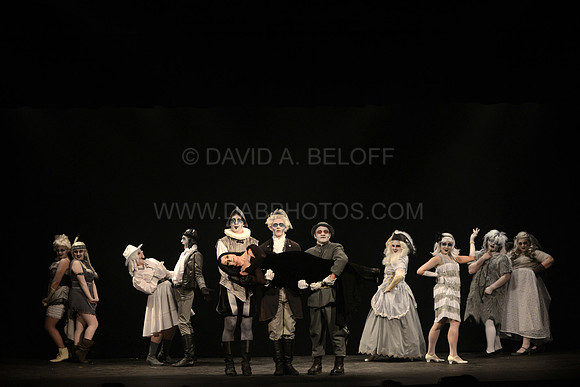 LTN-The Addams Family 5-19-16 Photo cr David A. Beloff 172