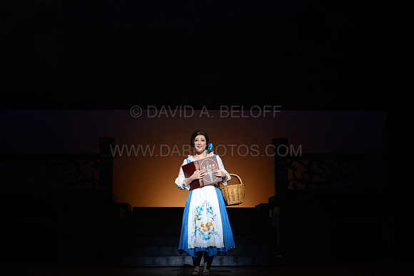 VMT Beauty & The Beast 10-20-16 Photo by David A. Beloff 011
