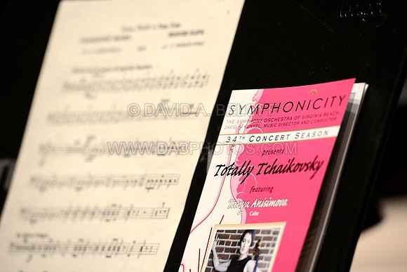 Symphonicity at Sandler 10-19-14 Photo cr David A. Beloff 300