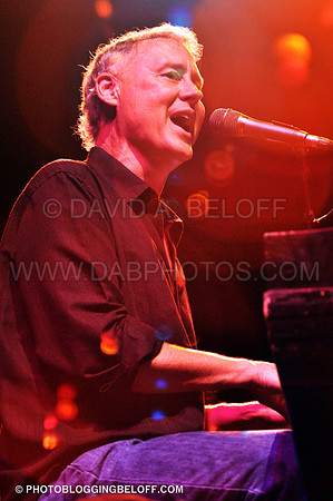 BRUCE HORNSBY at Portsmouth Amphitheater 8-13-11 -photo credit David Beloff (107)