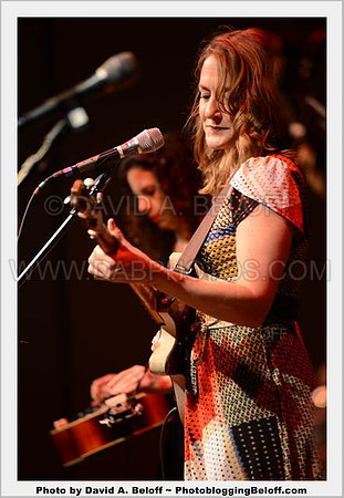 VAF-Red Molly at Hixon theater 4-29-14 Photo cr DAVID A. BELOFF 007