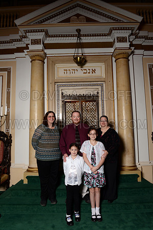 Ohef Shalom Consecration class 9-27-13 Photo cr DAVID BELOFF 025