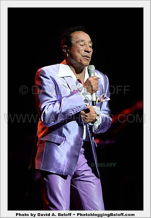Smokey Robinson at Sandler Center 10-23-14 Photo cr David Beloff 114
