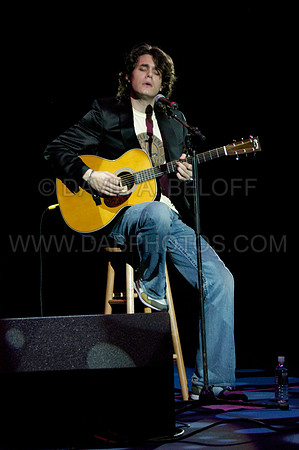 JOHN MAYER