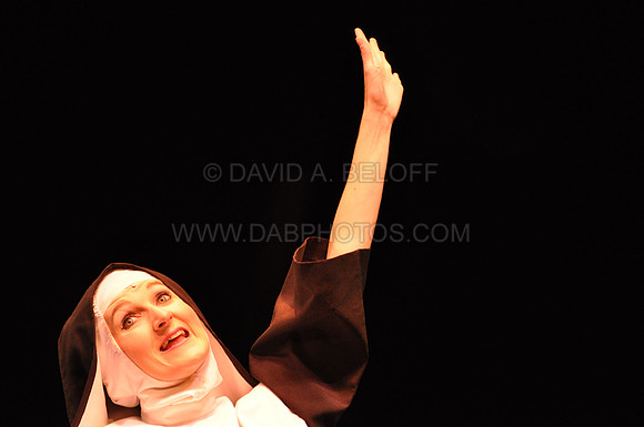 Va Musical Theater-NUNSENSE-Photo cr DAVID A. BELOFF` 096