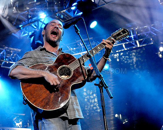 DAVE MATTHEWS BAND