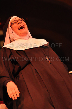 Va Musical Theater-NUNSENSE-Photo cr DAVID A. BELOFF` 180